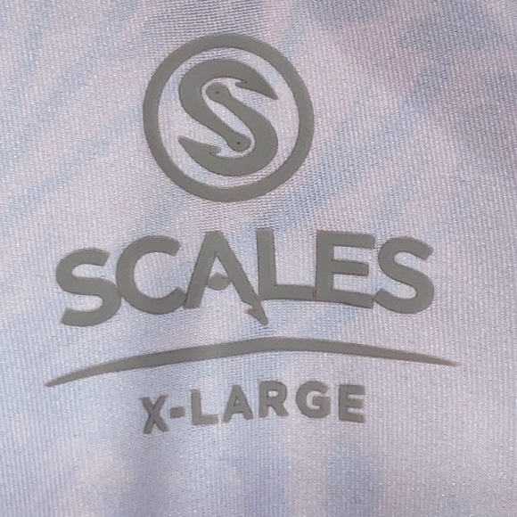 SCALES MENS SIZE XL Pink and Blue Polo Shirt with UNDERWATER CORAL Print EUC - Picture 2 of 11